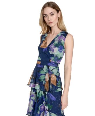 Women's Printed V-Neck Sleeveless Gown