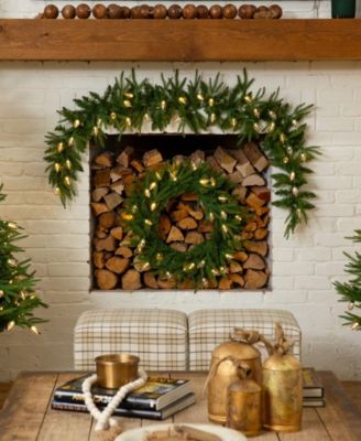 24" Pre-Lit Artificial Luxembourg Pine Christmas Wreath Bulb LED Lights