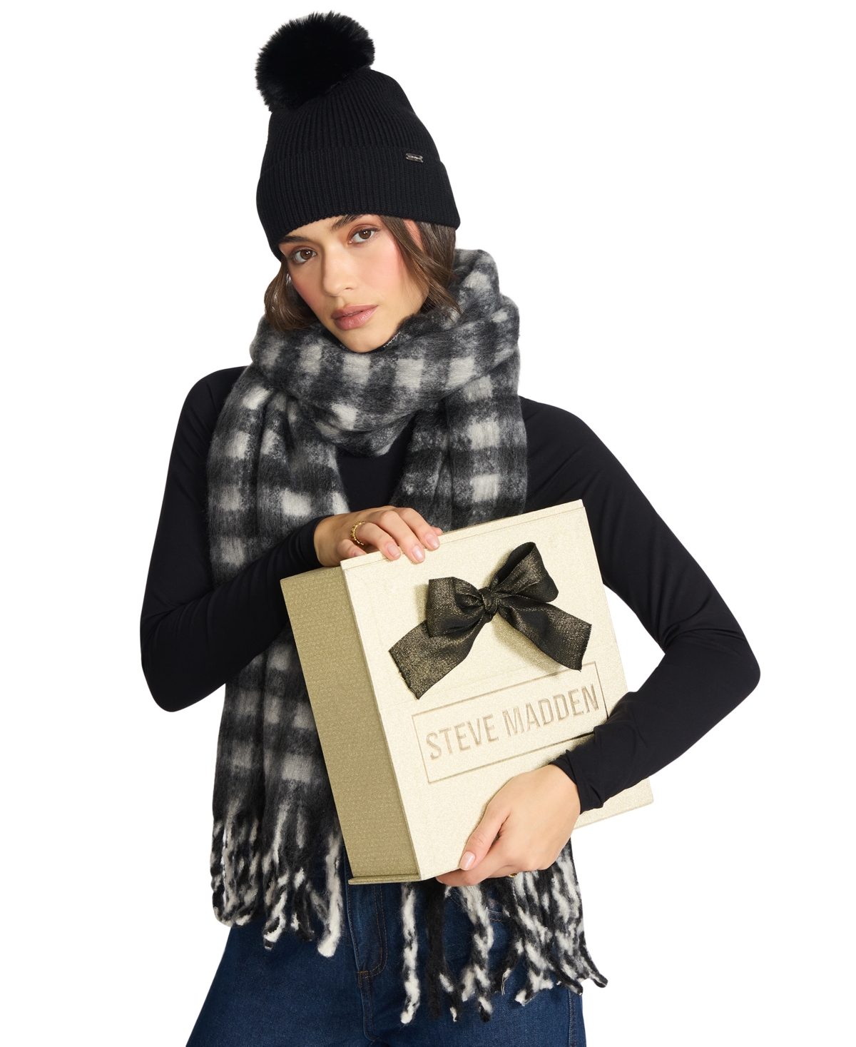 Steve Madden Buffalo Blaze Beanie And Scarf Gift Set, 2-piece Set In Black