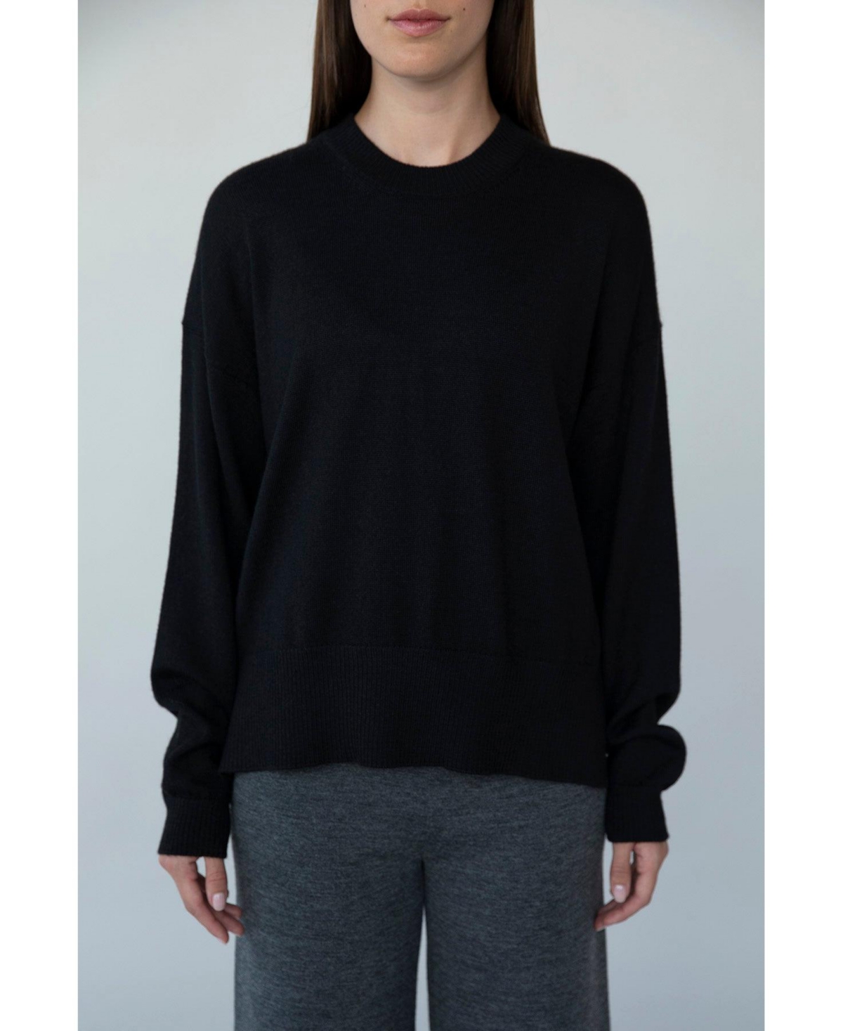 Women's 's Crew Neck Boxy Sweater - Black