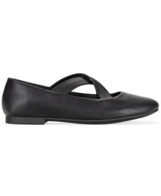 Women's Viehnna Crisscross Ballet Flats, Exclusively at Macy's