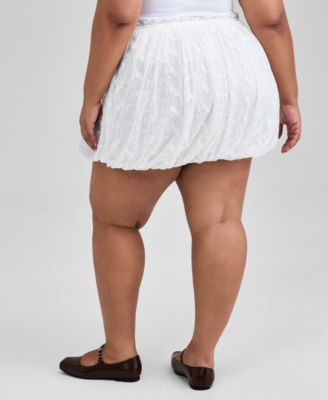 Trendy Plus Size Bubble-Hem Mini Lace Skirt