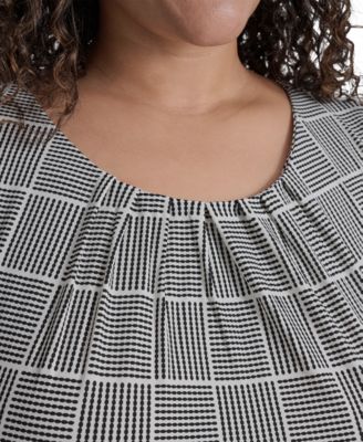 Plus Size Pleated Top