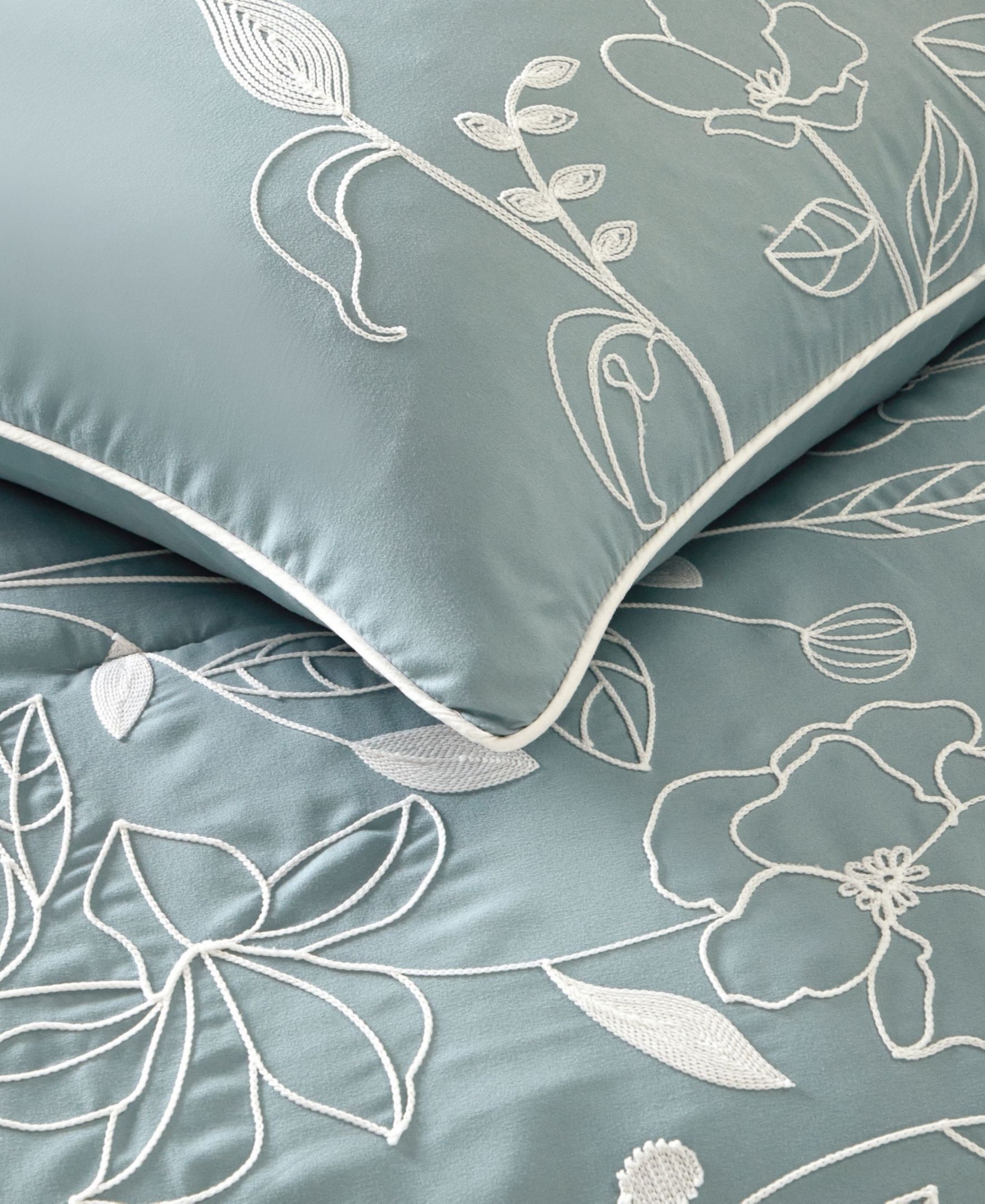 Stratford Park Safina Floral 7-pc. Comforter Set, King In Blue