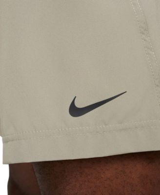 Men's Form Dri-FIT Unlined Versatile 7" Shorts