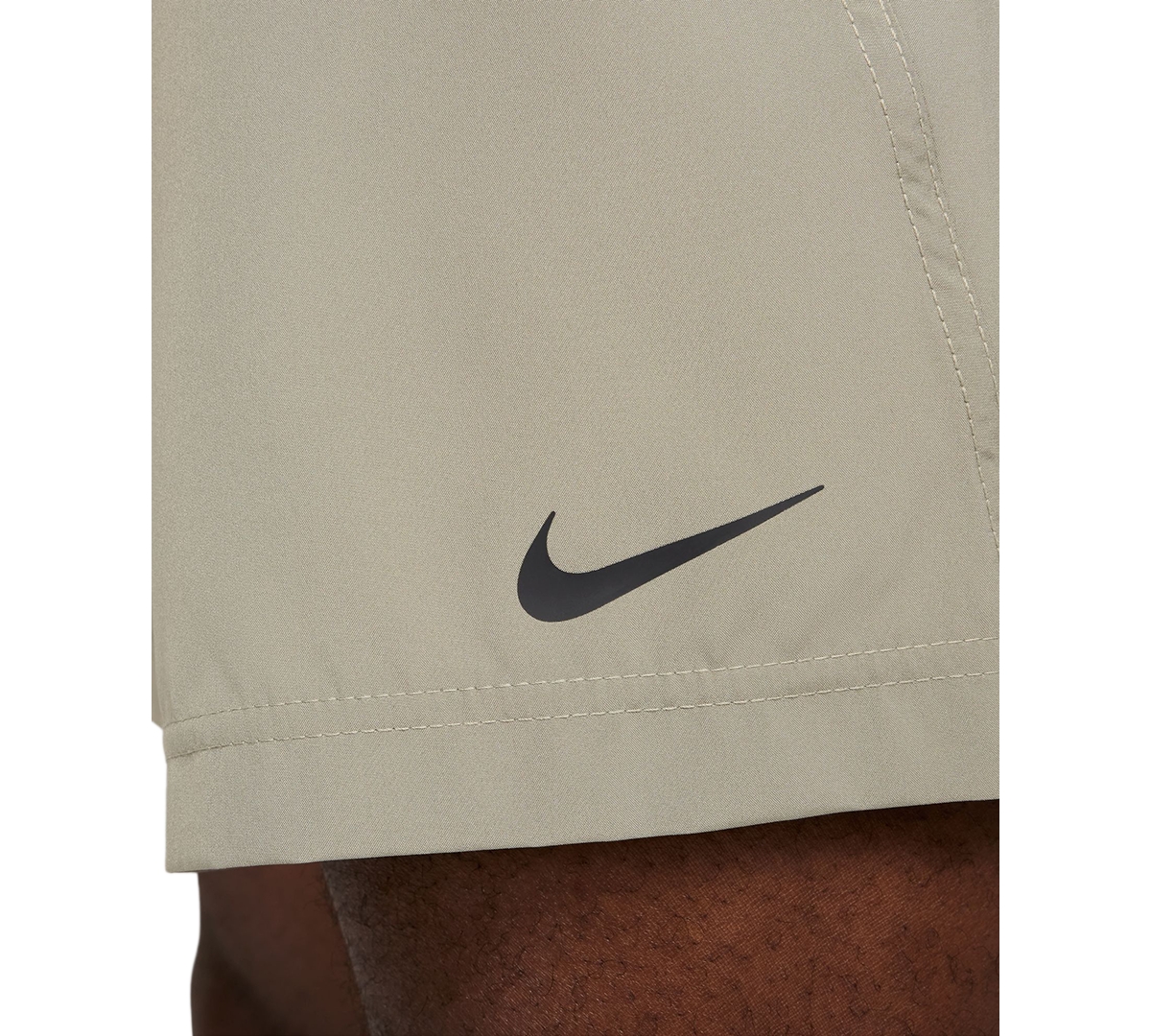 Nike Men's Form Dri-fit Unlined Versatile 7" Shorts In Brown
