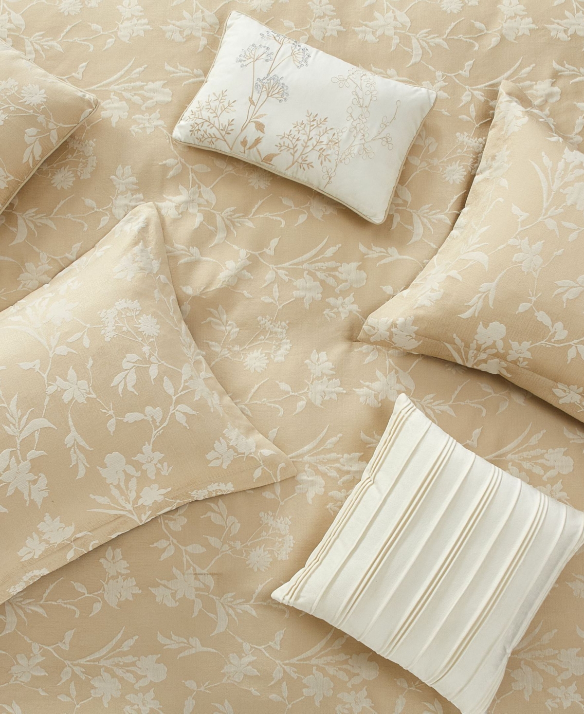 Stratford Park Sahira Floral 7-Pc. Comforter Set, California King