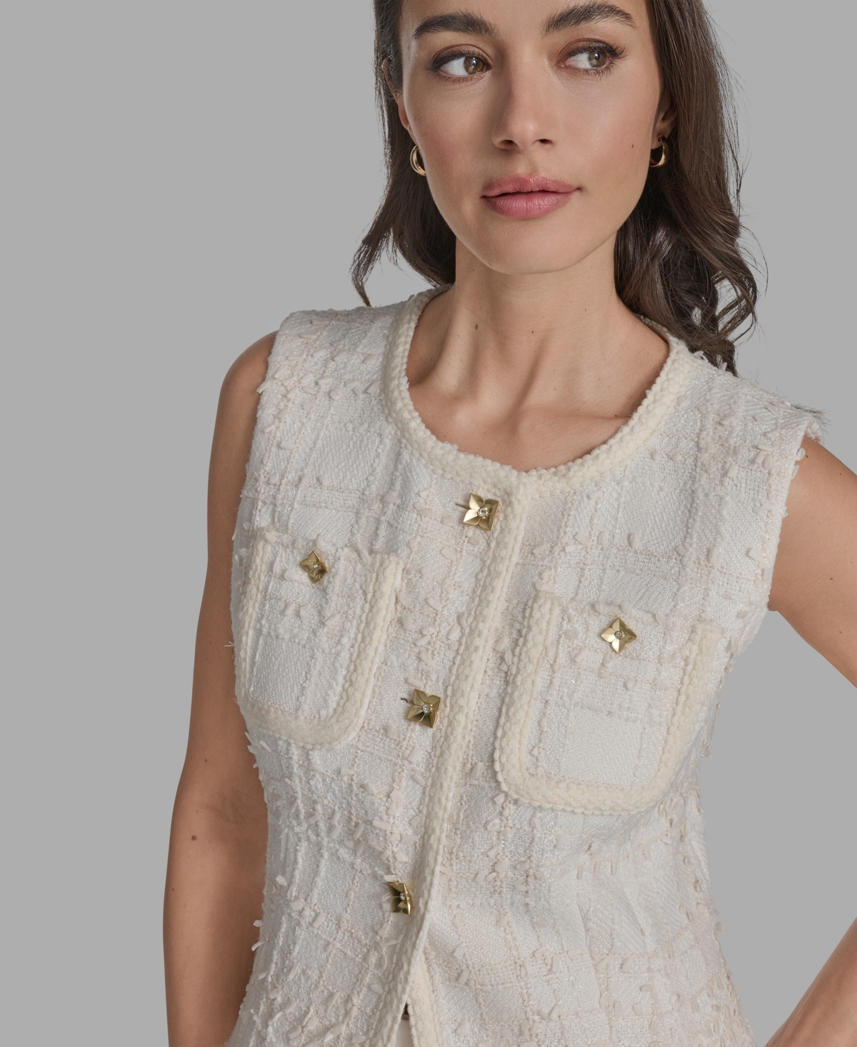 Bcbg Women's Textured Crewneck Button-front Vest In Neutral