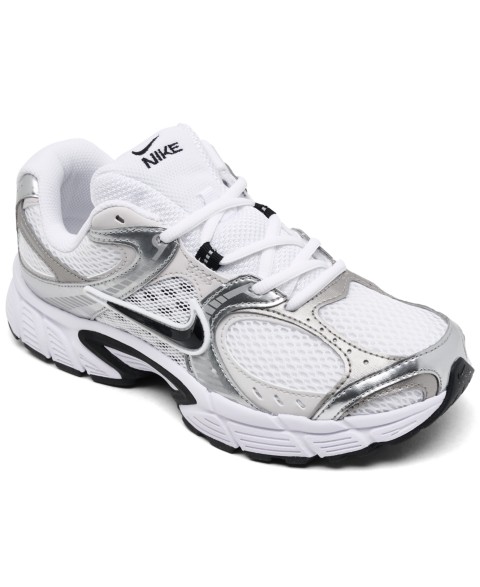 Женские Nike Women's V5 RNR Casual Sneakers from Finish Line