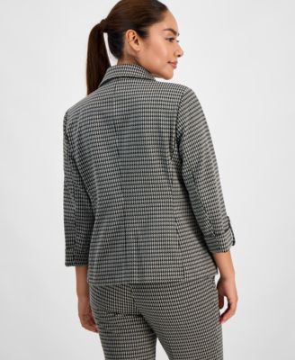 Petite Houndstooth-Print Roll-Tab Blazer