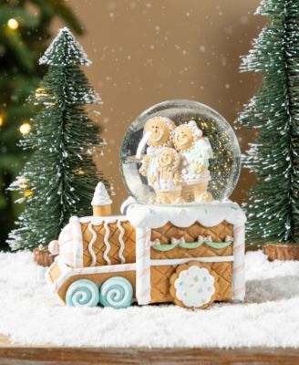 100mm Resin Christmas Musical Snowflakes Gingerbread Family Train Water Globe