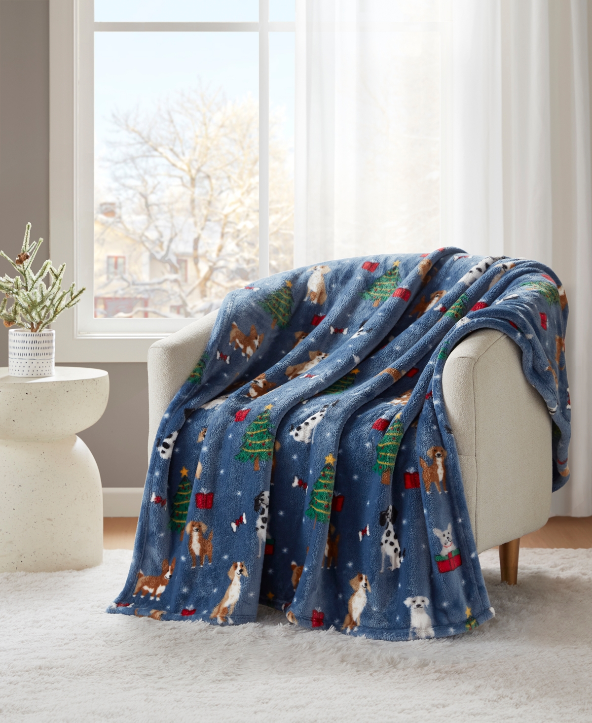Premier Comfort Cozy Plush Printed Throw, 50" X 70", Exclusively At Macy's In Blue