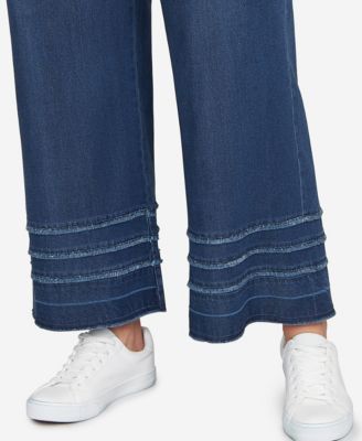 Plus Size Stretch Fringe Pull-On Ankle Jeans