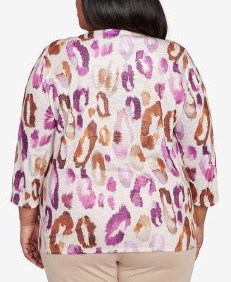 Plus Size Urban Legend Dramatic Animal Three Quarter Sleeve Top