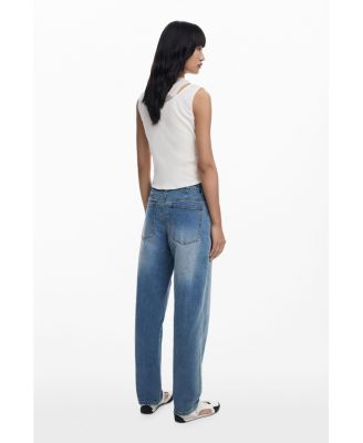 Women's Boyfriend jeans with inverted pockets