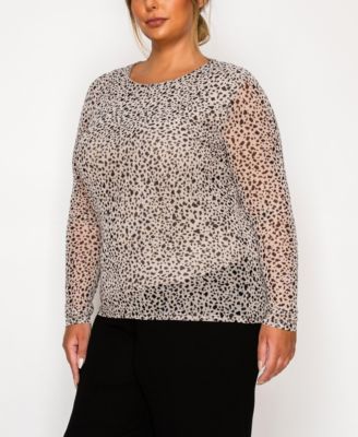 Plus Size Pebble Mesh Scoop Neck Long Sleeve Top