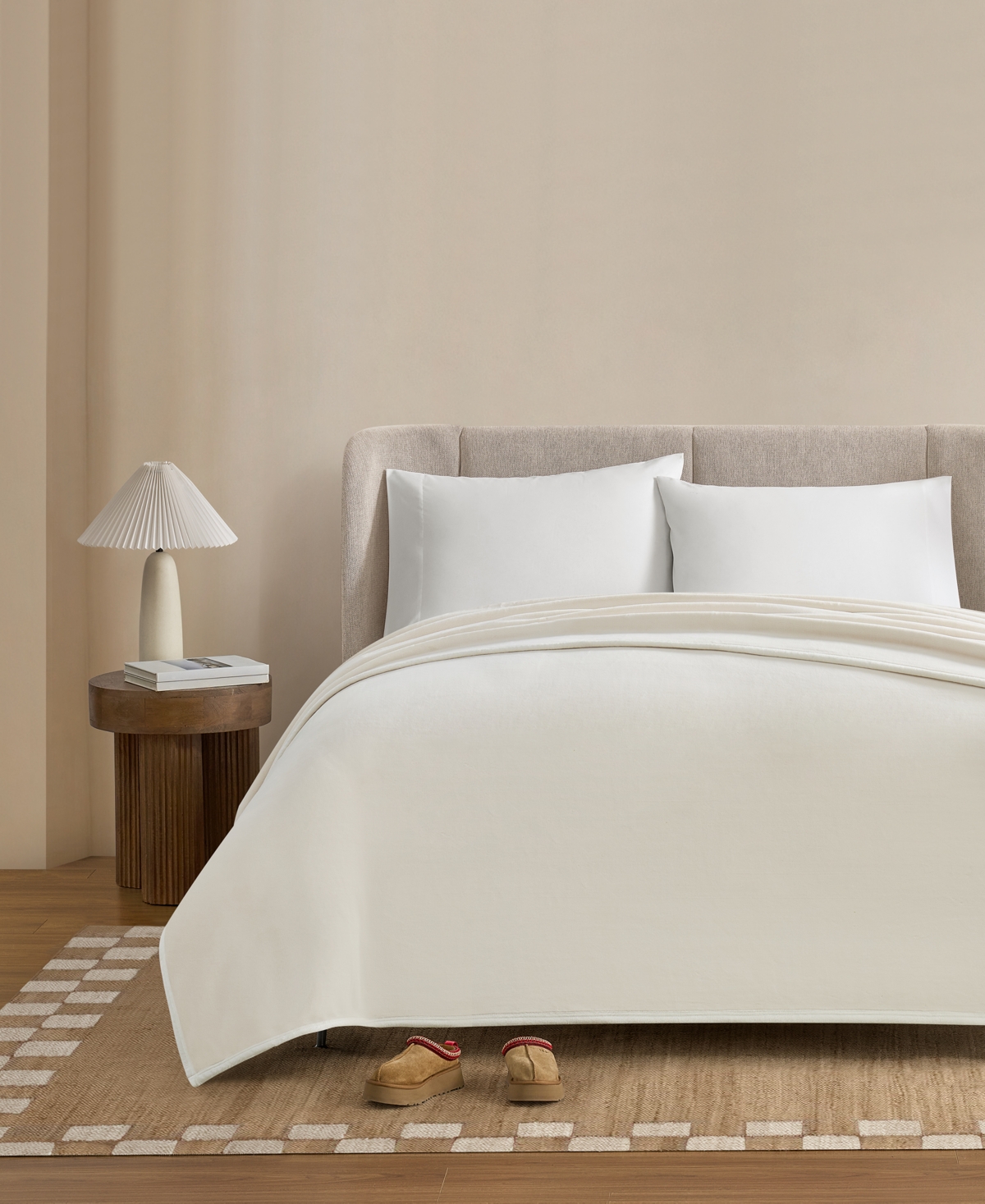 Ugg Coco Blanket, King In Neutral