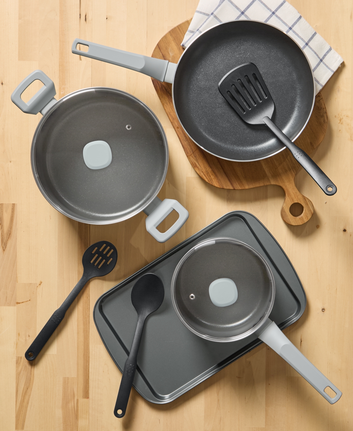 Arch Studio Aluminum Nonstick 9-pc. Cookware Set, Macy's Exclusive In Brown