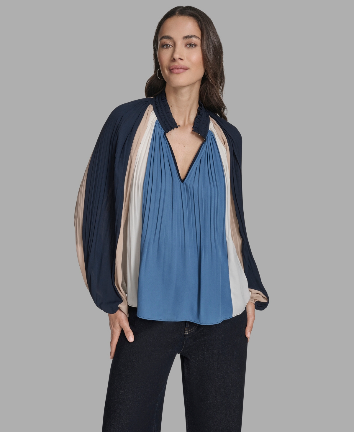 Bcbg Women's Long Sleeve Pleated Top