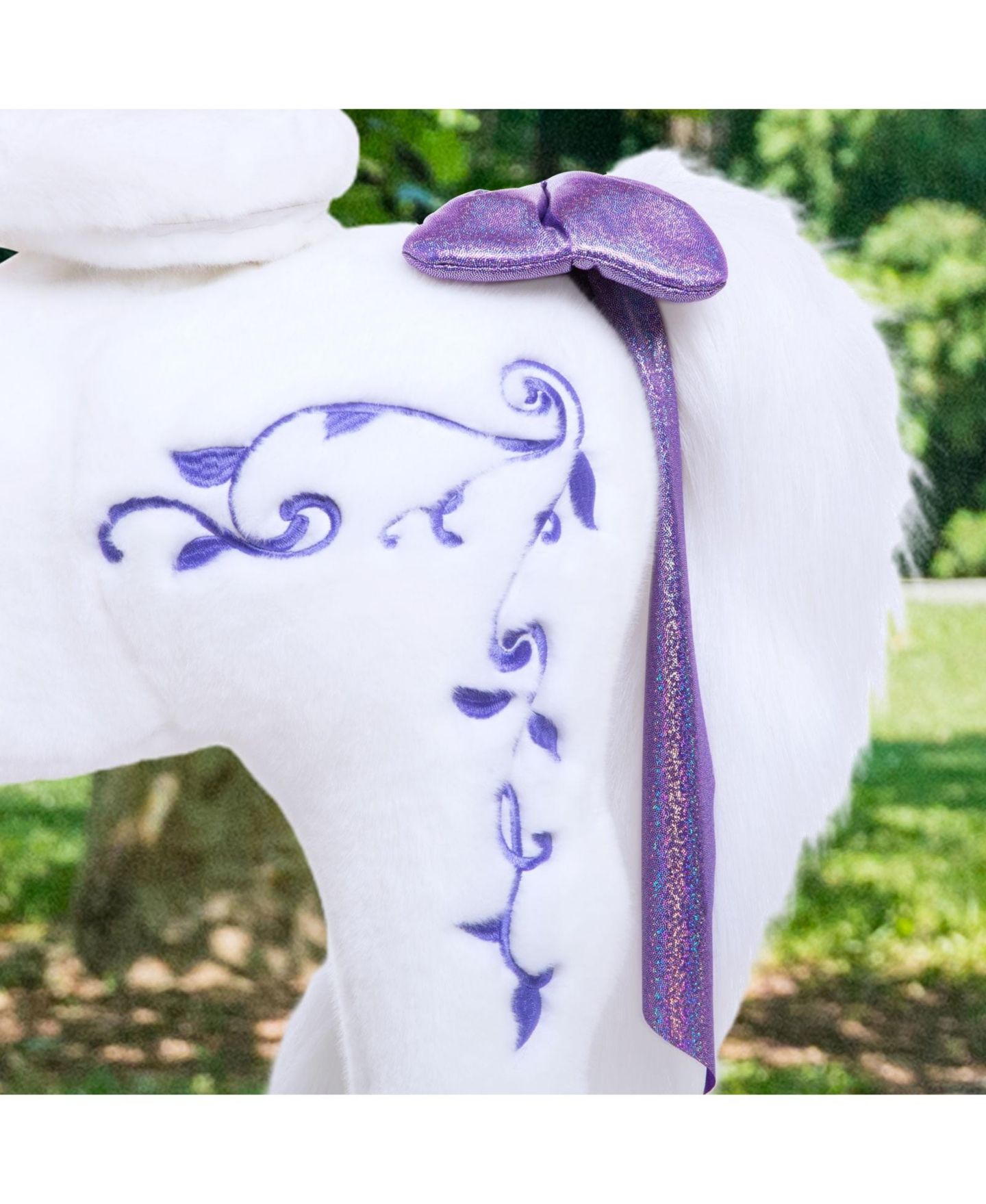 Детская мягкая игрушка PonyCycle Model X Plush Unicorn Ride-On, Ages 4-7, цвет: Белый / Фиолетовый — фото 6