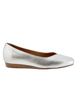 Women's Vina Flat