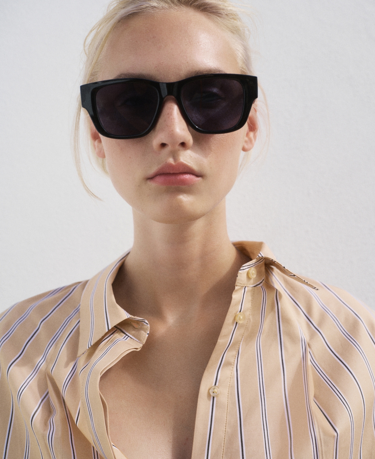 Mango Stripe Short Sleeve Poplin Button-up Shirt In Brown