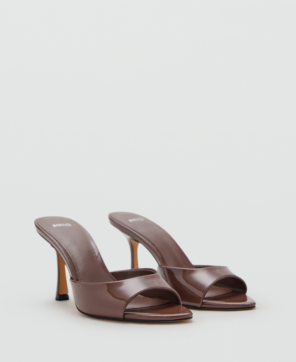Women's Patent Leather Effect Heeled Sandals - Chocolate