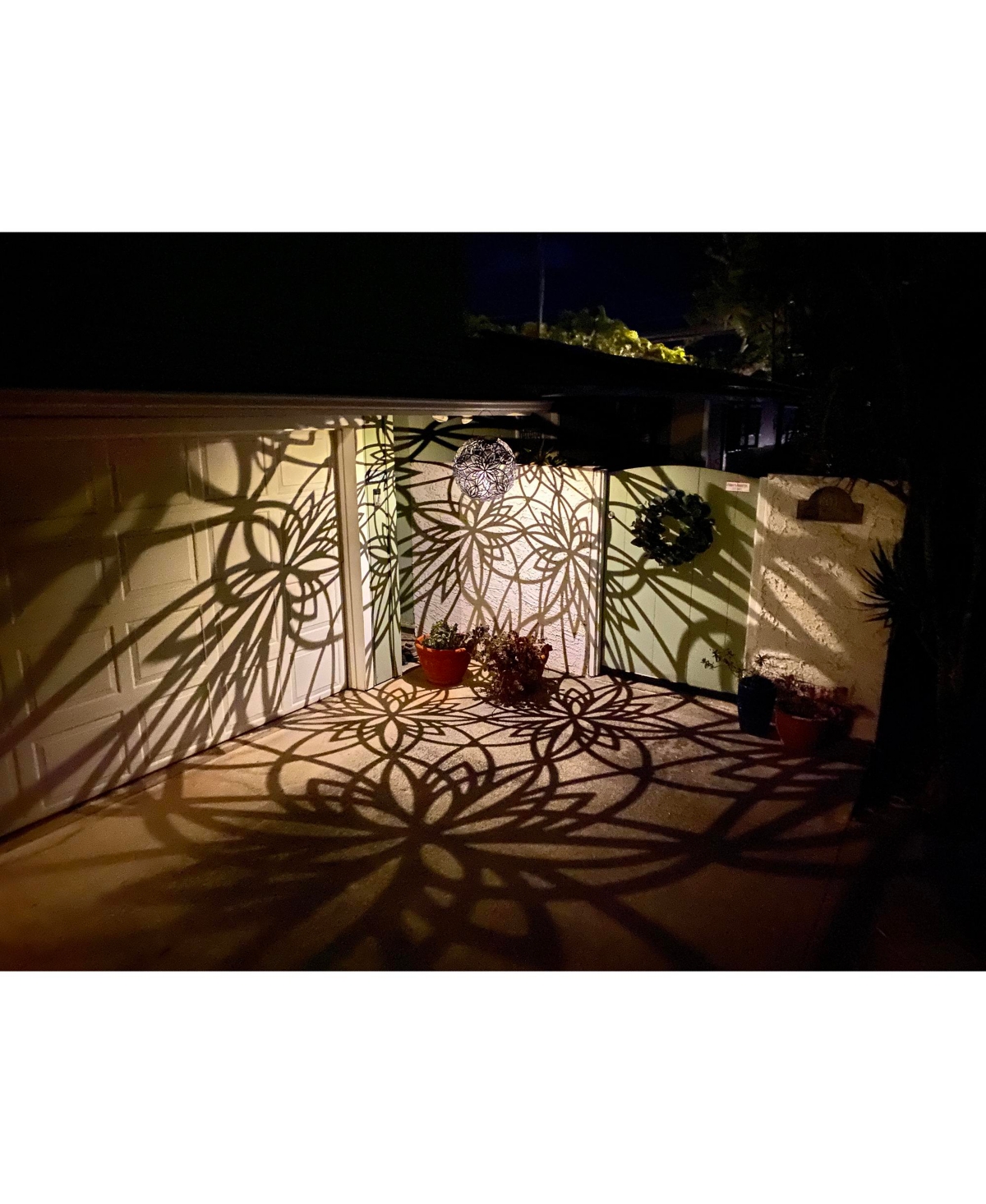 GlowTheory: 18" Solar - Lotus