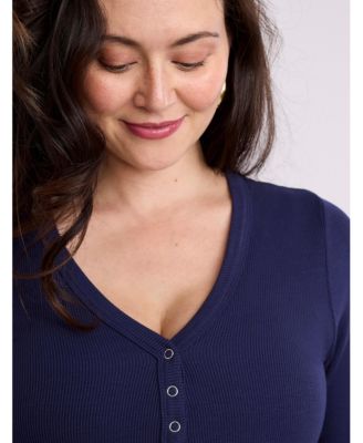 Women's V-Neck Side-Ruched Long Sleeve Henley Tee - Motherhood Maternity