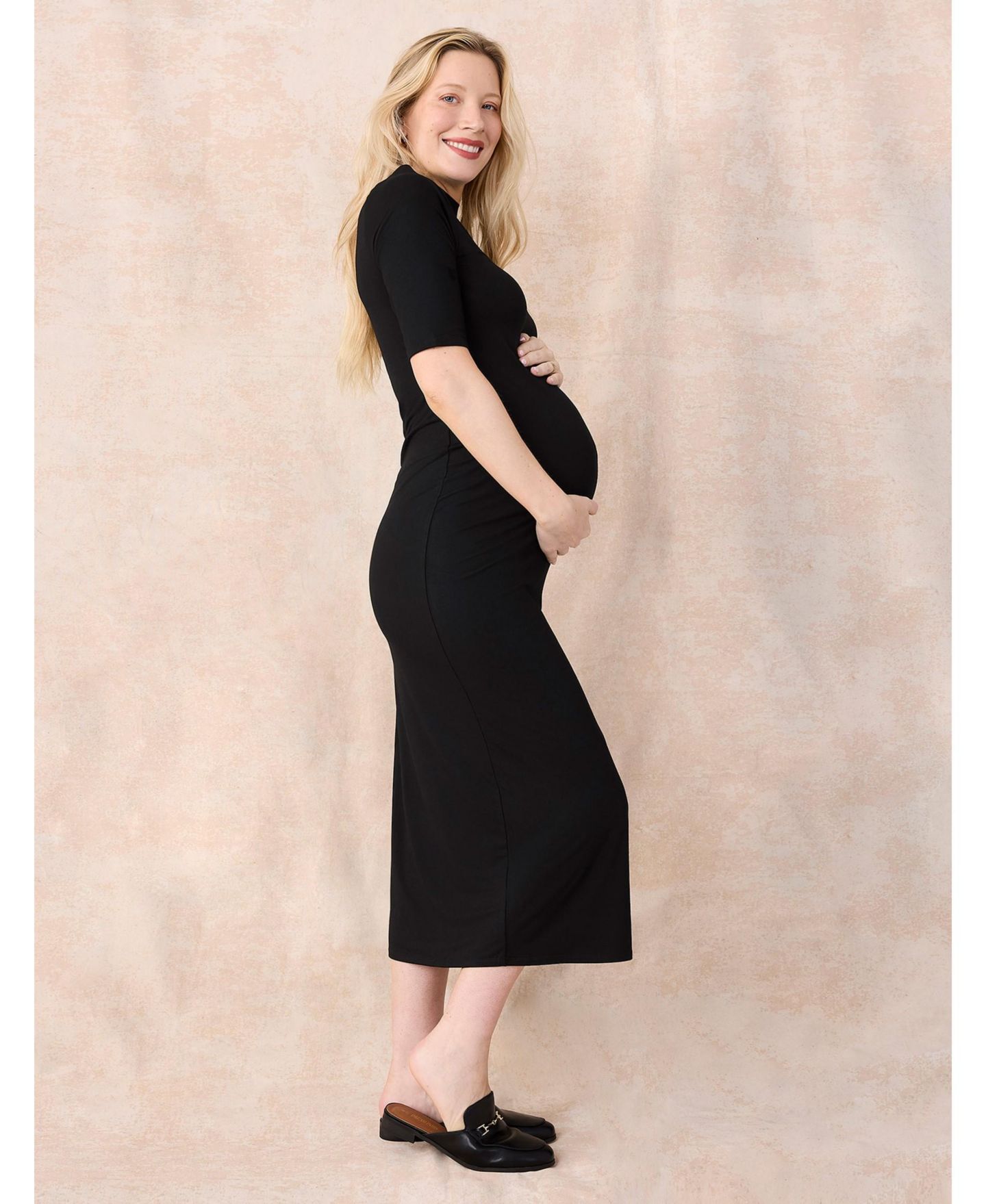 Женское платье Motherhood Maternity Mock Neck 3/4 Sleeve Ribbed Maxi Dress - Motherhood, цвет: Чёрный — фото 5