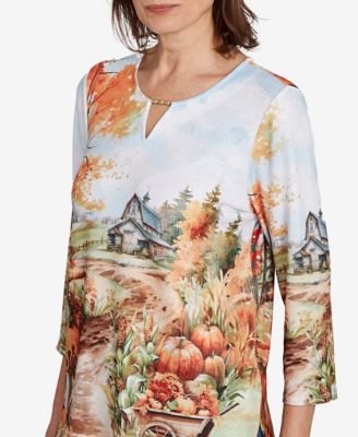Women's Classic Farm Landscape Harvest Floral Top