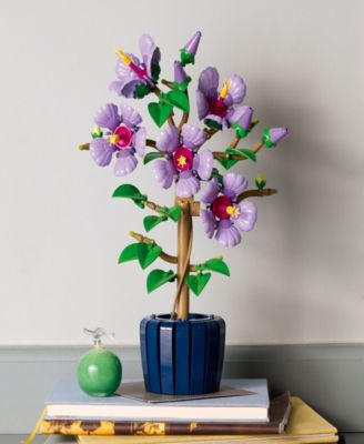LEGO Botanicals Hibiscus Flower Building Set 10372, 660 Pieces