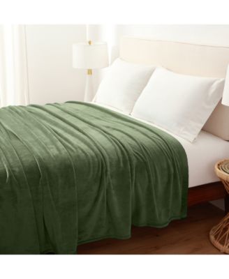 Classic Velvety Plush Blanket, Twin
