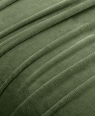 Classic Velvety Plush Blanket, King