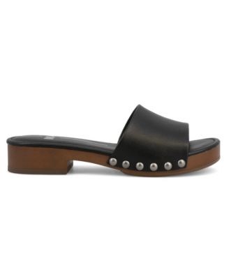 Women's Xonia Studded Round Toe Sandals
