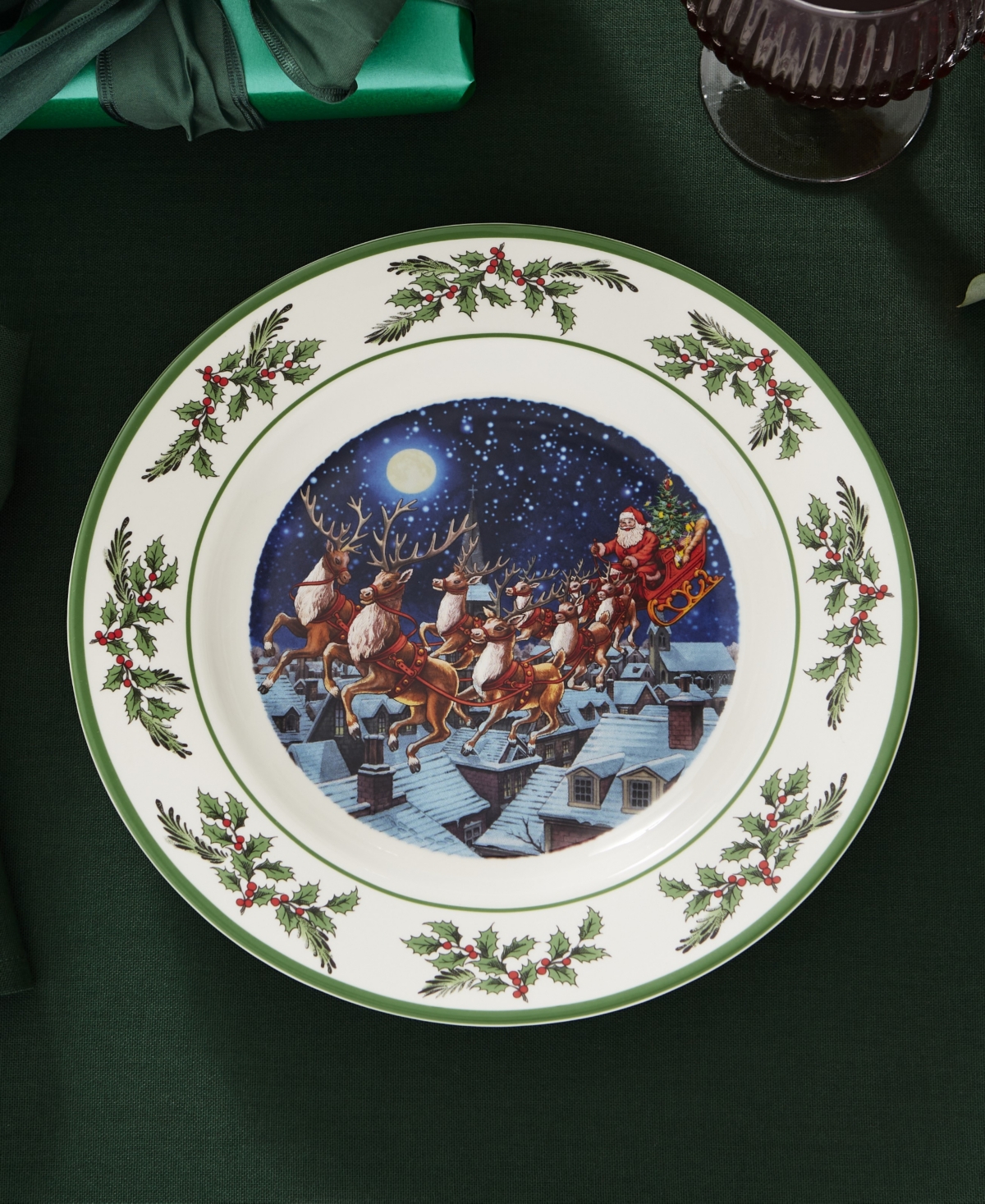 Spode Christmas Tree 2025 Annual Collector's Dinner Plate In Multi