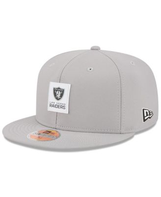 New Era - Men's Gray Las Vegas Raiders 2025 Sideline 59FIFTY Fitted Hat