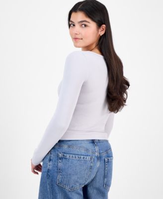 Juniors' Hacci Embroidered Long-Sleeve Henley