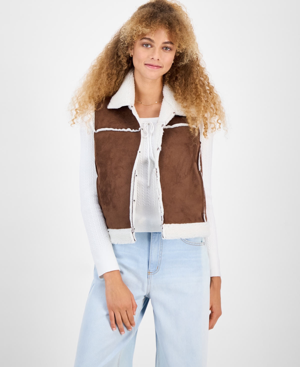 Self Esteem Juniors' Faux-shearling Vest In Brown