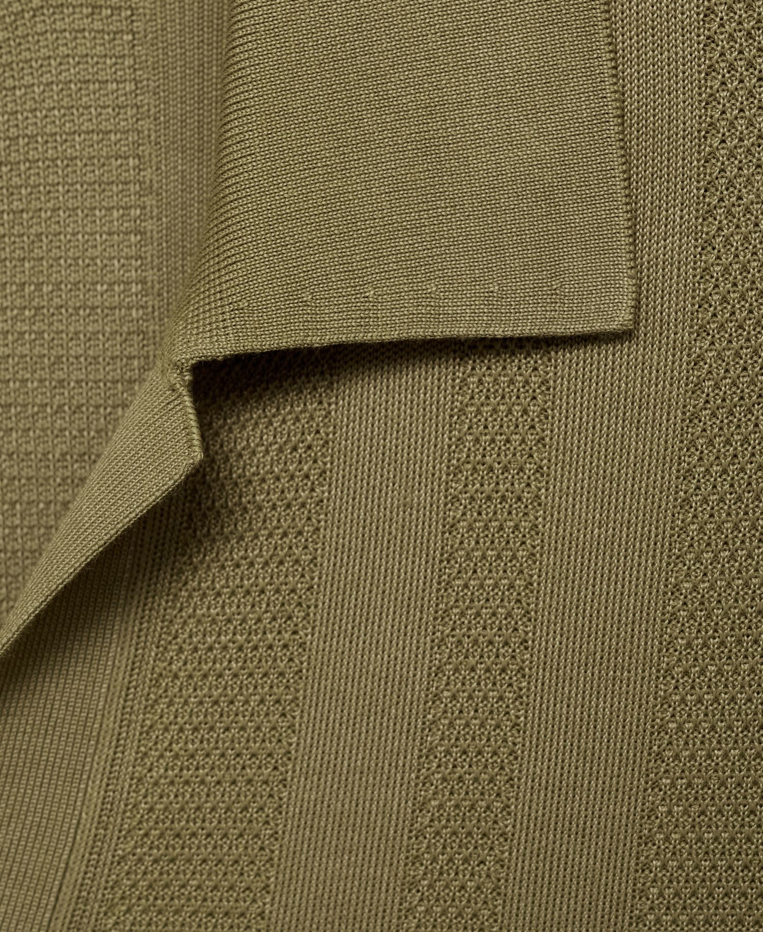 Men's Ribbed Knit Polo Shirt