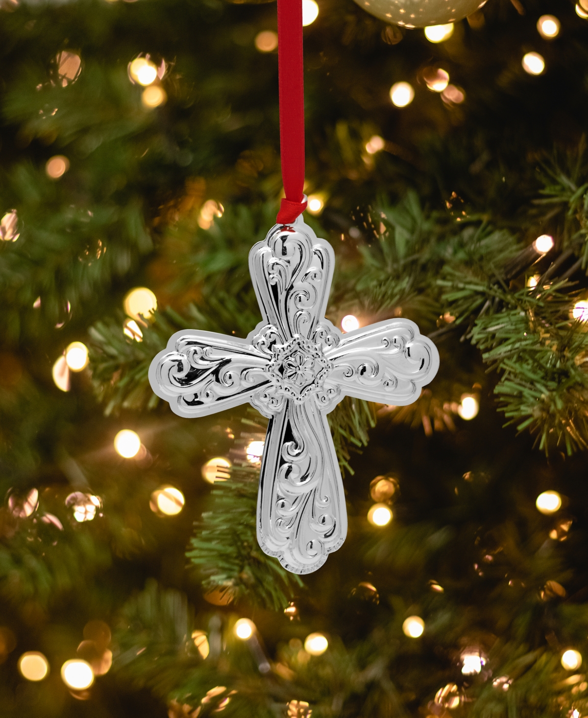Towle 2025 Sterling Silver Old Master Cross Ornament, 32nd Edition In Silver