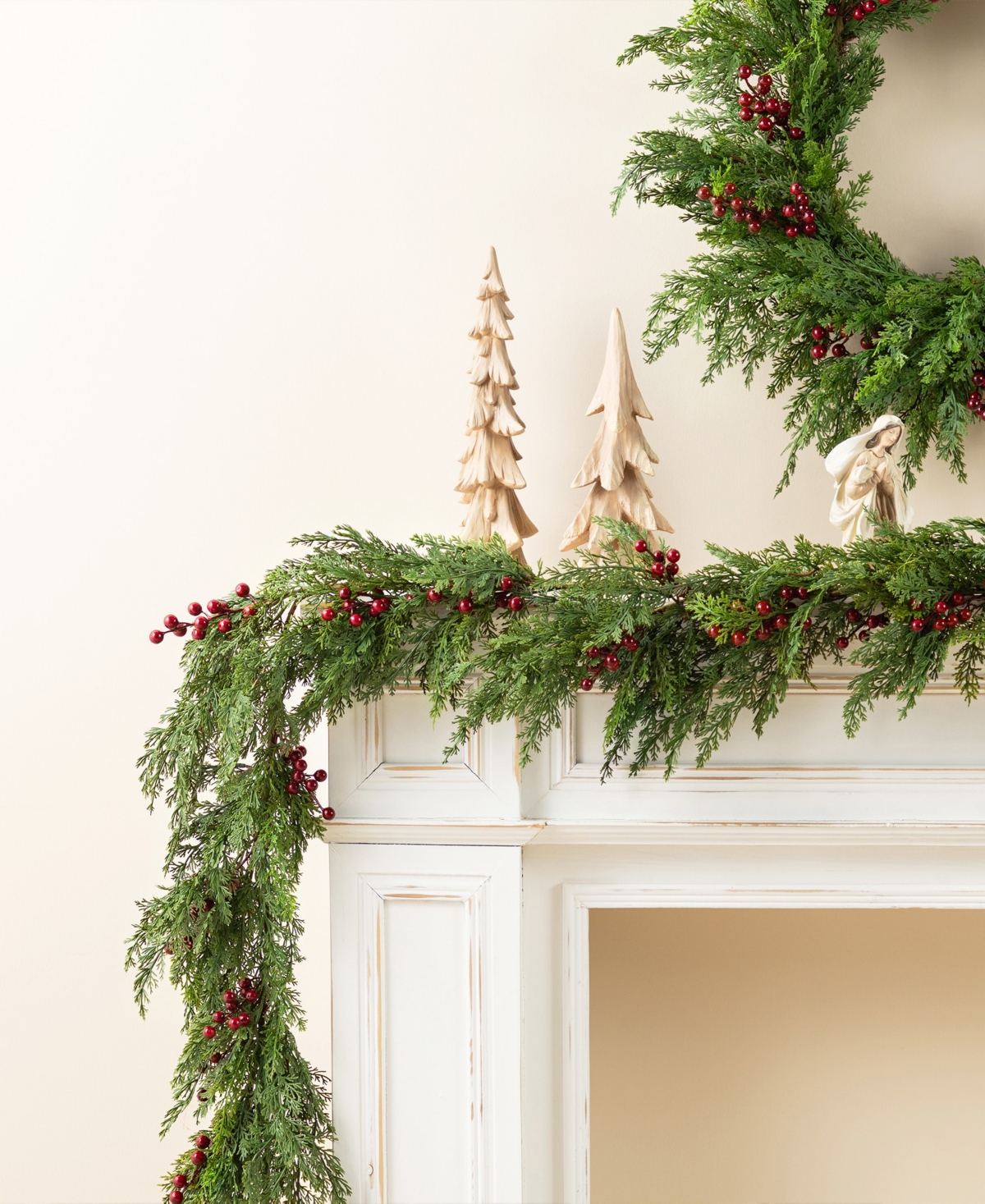 Glitzhome Christmas Greenery Dripping Cedar Garlands With Berries In Multi