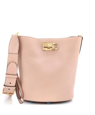 Pre-Owned Salvatore Ferragamo