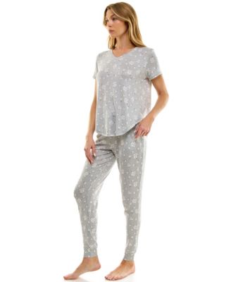 V-Neck T-Shirt & Jogger Pants Pajama Set