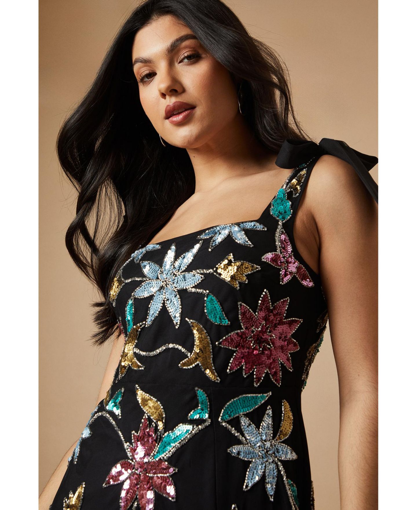 Женское платье Oasis Floral Embellished Split Midi, цвет: Чёрный — фото 2