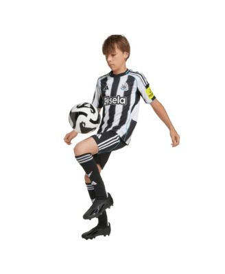 Big Boys and Girls adidas Black Newcastle United 2025/26 Home Replica Jersey