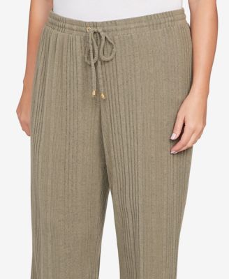 Plus Size Solid Texture Hatchi Pants