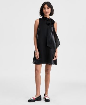 On 34th - Women's Solid Bow Shift Dress