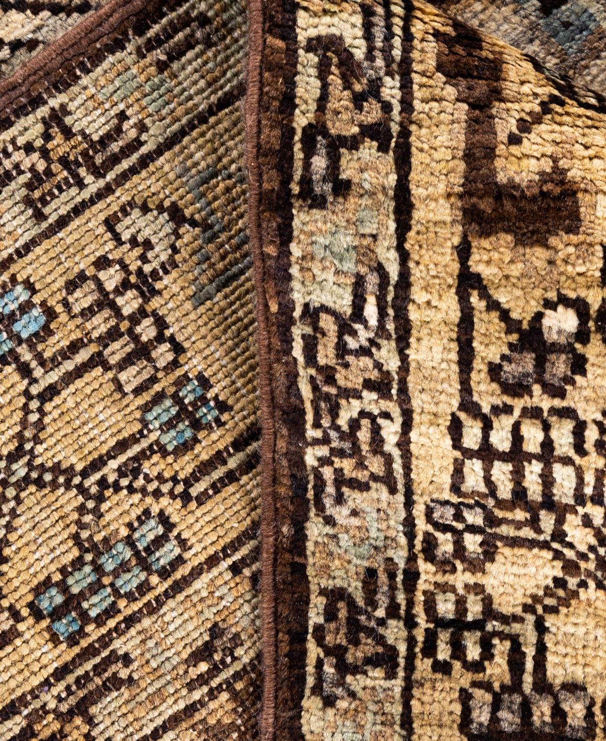 Adorn Hand Woven Rugs Serapi M0103-320 4'x5'11" Area Rug In Brown