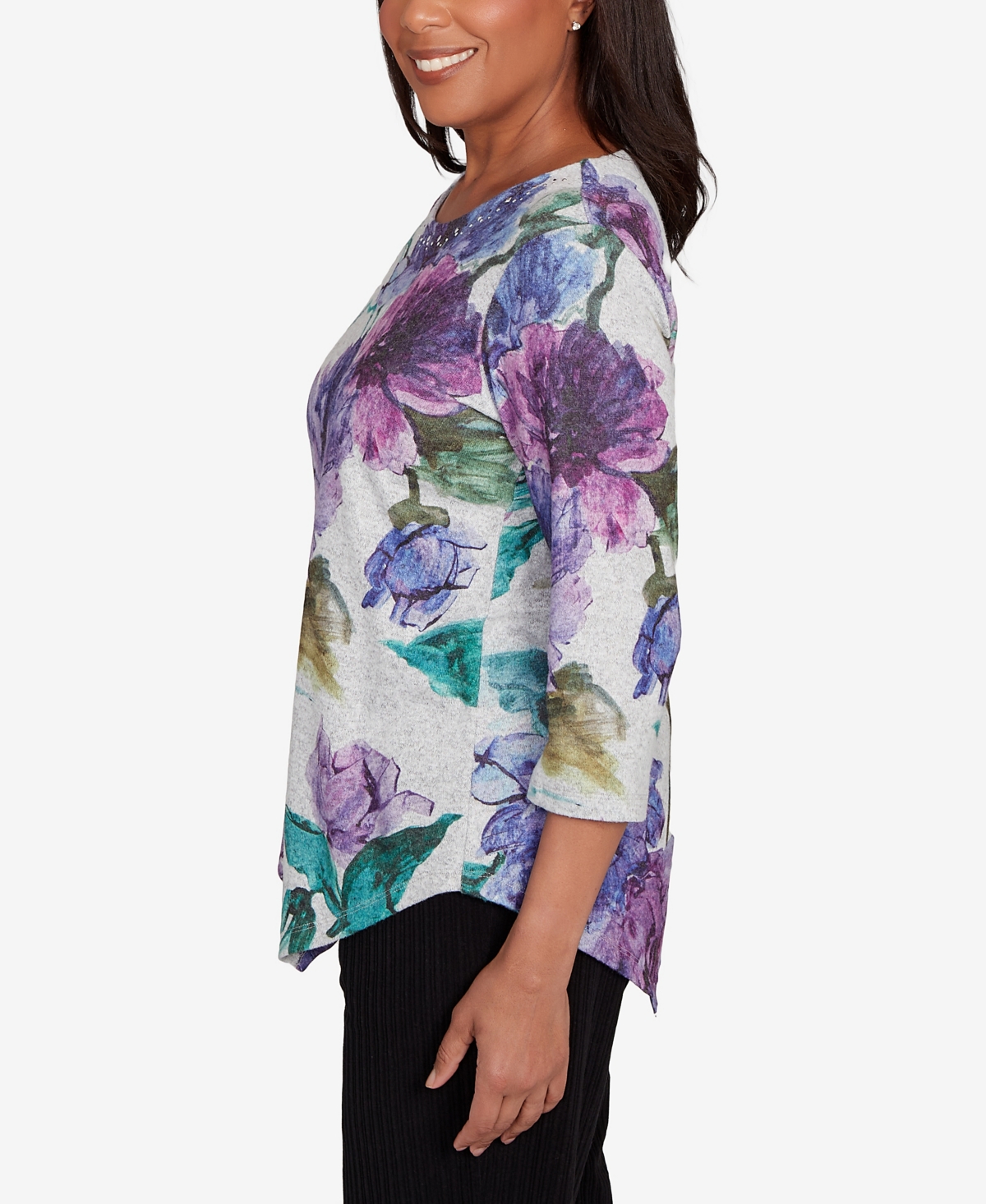 Alfred Dunner Petite Lake Champlain Asymmetrical Watercolor Flower Top In Multi